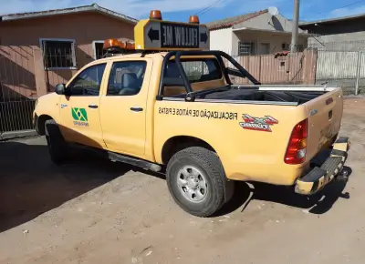 Toyota Hilux Antes - Link Chapeamento e Pintura